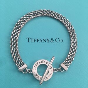 Tiffany &Co. Somerset toggle bracelet